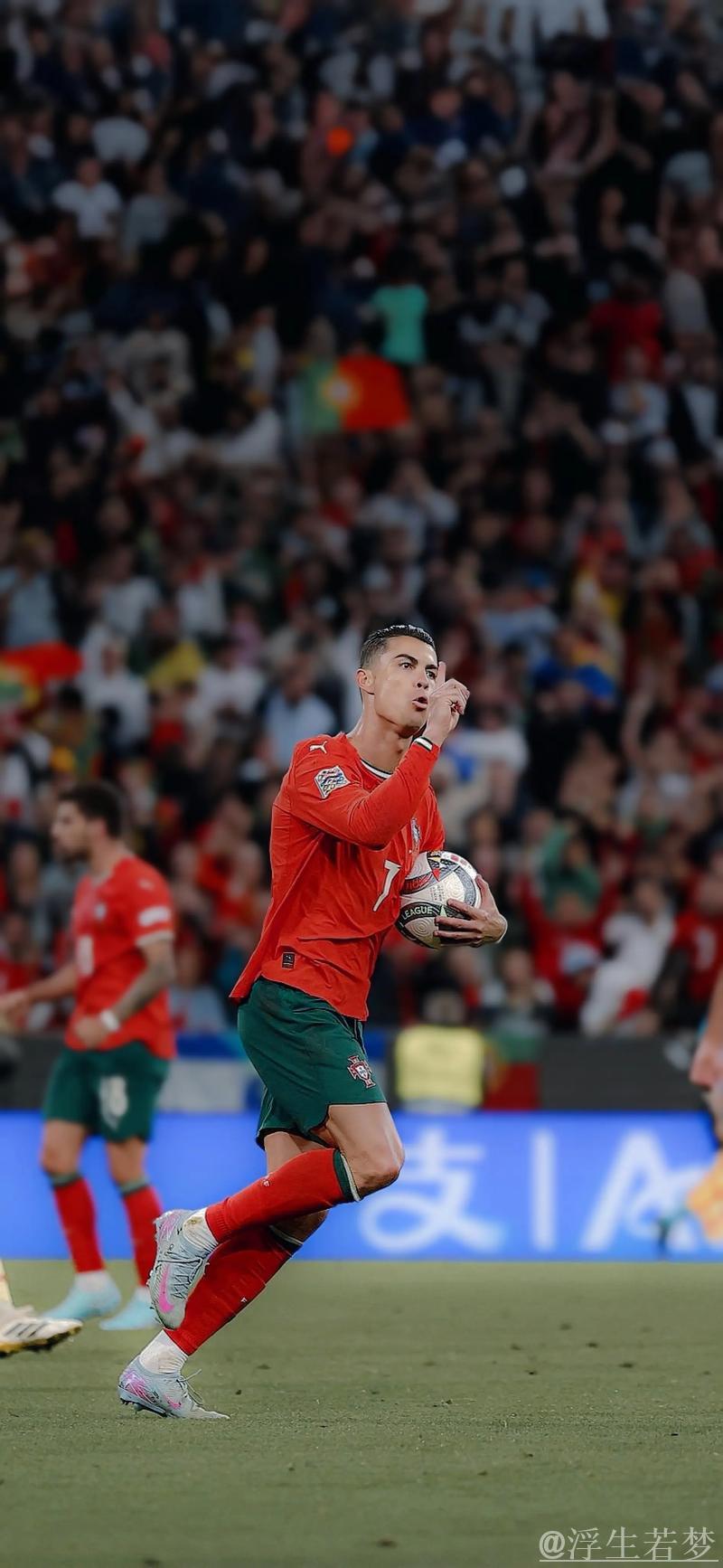 C罗确定出战世界杯首轮！FIFA宣布3场禁赛，其中2场缓期执行